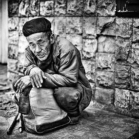 beggar braga by Willy Brordus - Portrait & People Men ( beggar )