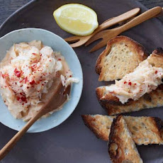 Crab Toasts with Sriracha Mayonnaise