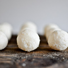 Gooey Chocolate Coconut Truffles