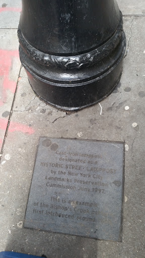 Historic Street Lamppost 