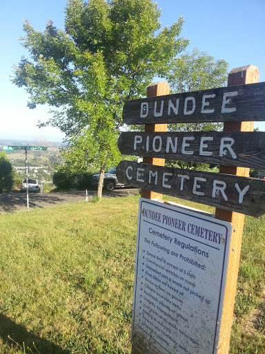 Dundee Pioneer Cemetary on Viewmont