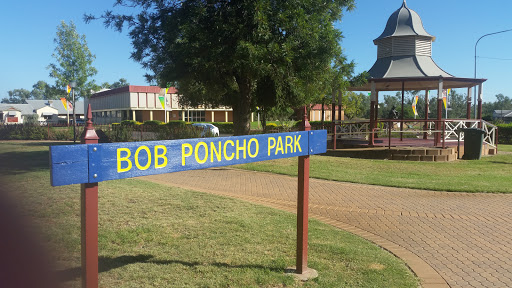 Bob Poncho Park Cunnamuĺa