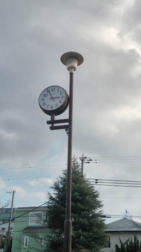 南宮公園の時計