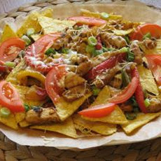 Wannabe Savory, Crispy and Colourful Chicken Nachos