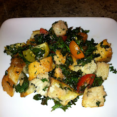 Toasted Kale Panzanella with Roasted Garlic Vinagrette