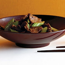 Cumin-Scented Stir-Fried Beef with Celery