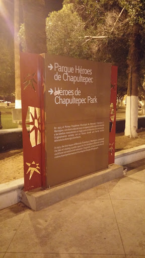 Placa Parque Héroes De Chapultepec