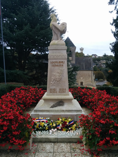 Rochecorbon - Monument Aux Morts