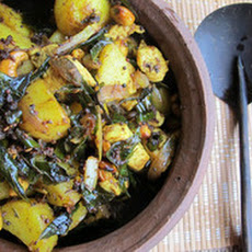 Chicken Stir Fry with Potato, Cashews, and Curry Leaves