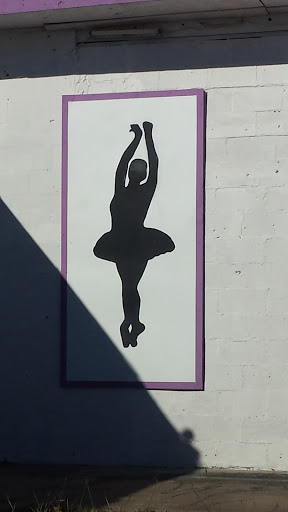 Ballerina Silouette 
