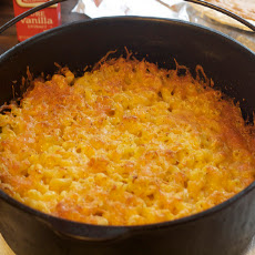 Slow Cooker Macaroni and Cheese