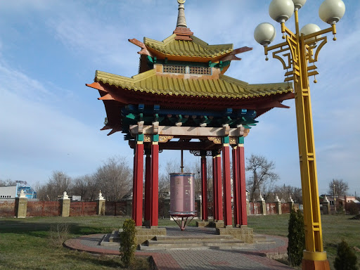 Пагода с молитвенным барабаном ЮВ