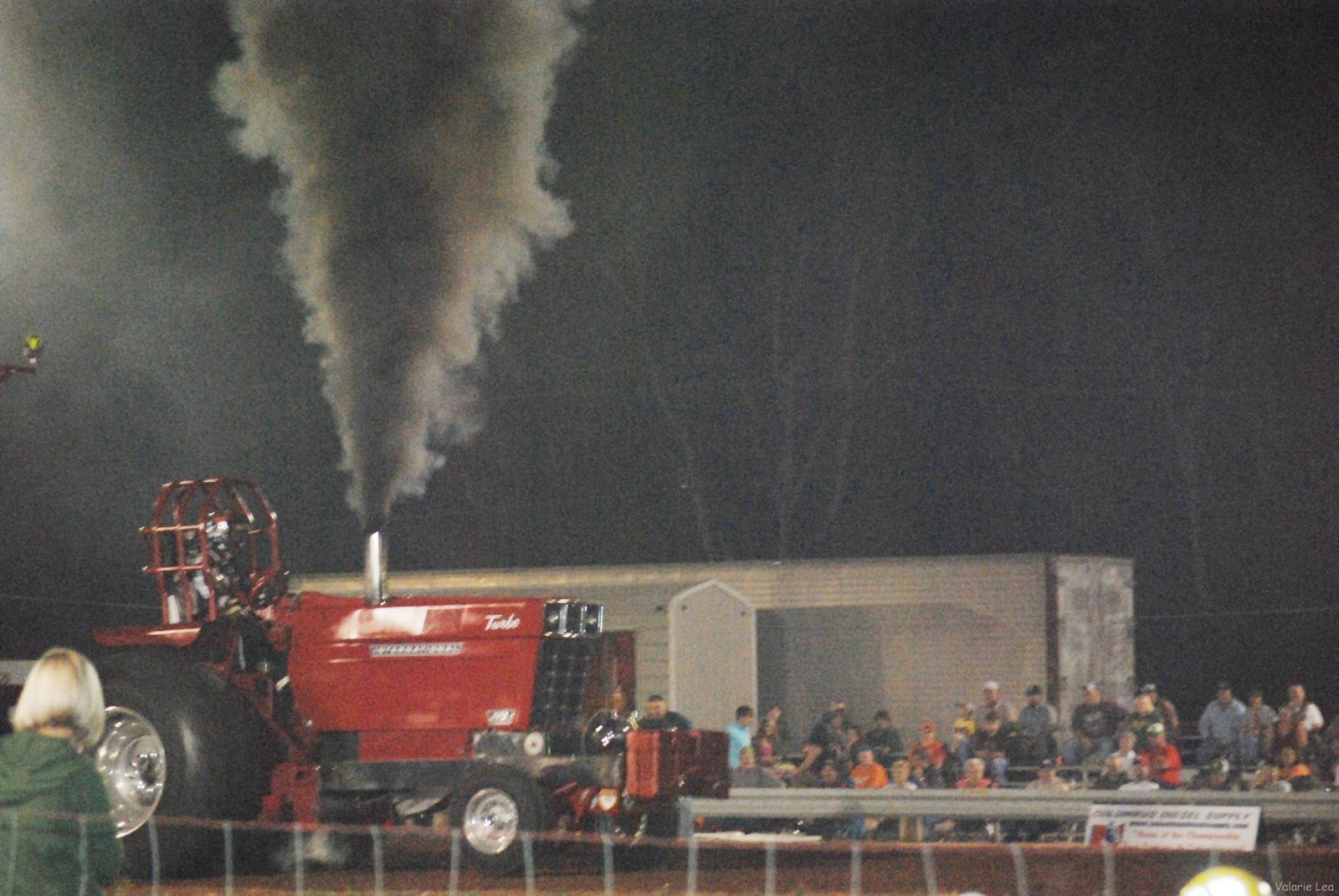 [TRACTOR3[3].jpg]