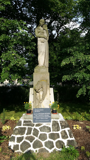 Libomysl - Statue