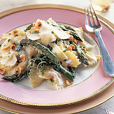Farfalle with Mascarpone, Asparagus, and Hazelnuts