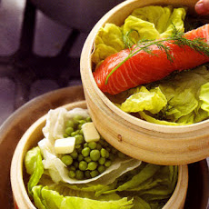 Steamed Salmon with Peas