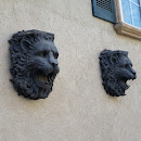 Twin Lions 