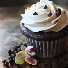 Thelma's Chocolate Cupcakes with Peanut Butter Swiss Buttercream
