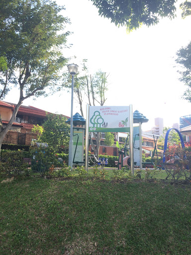 Jalan Limau Kasturi Playground
