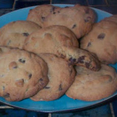 Chewy Jumbo Chocolate Chip Cookies