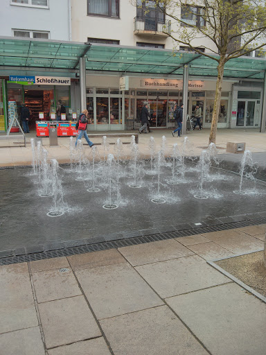 Springbrunnen in der Fußgängerzone