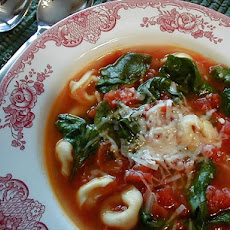 Tortellini Tomato Spinach Soup