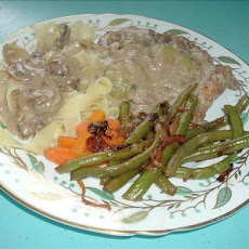 Pork Chops in Mushroom Gravy