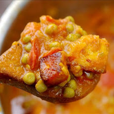 Mutter Paneer -- Indian Cheese Curry