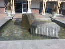 Food Court Fountain