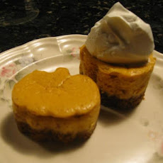pumpkin tart with gingersnap crust