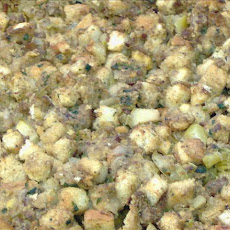 Apple-Sausage Stuffing for Turkey