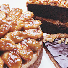 Peanut Butter Cheesecake with Caramelized Banana Topping