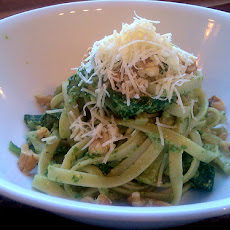 Fettuccine With Gorgonzola, Spinach and Pine Nuts