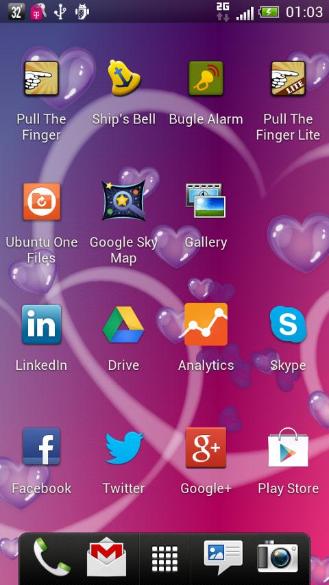 Android application Bubble Hearts Live Wallpaper screenshort