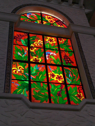 Gold Coast Flowers Stained Glass