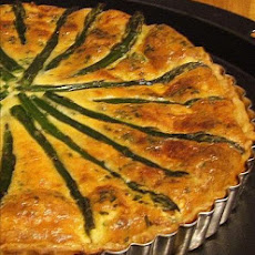 Smoked Salmon and Asparagus Quiche