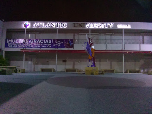 Atlantic University Central Plaza