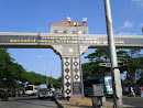 Koyambedu Exit Arch