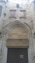 Porte De la chapelle 