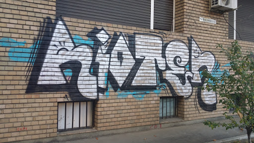 Rioter Grafitti