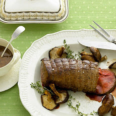 Beef Tenderloin with Mushrooms and Thyme