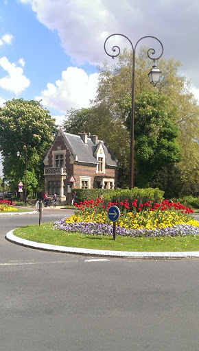 Nw Entry to the Bois De Boulogne. 
