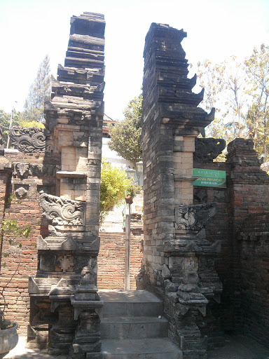 Pamuncar Gate