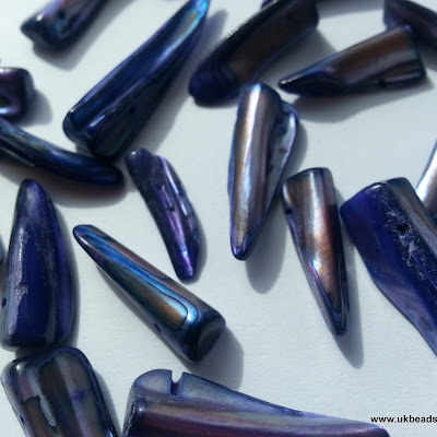 Purple Shell Dagger Beads x35