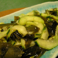 Wakame Seaweed and Okra Sunomono
