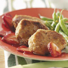 Pork Medallions with Garlic-Strawberry Sauce Recipe