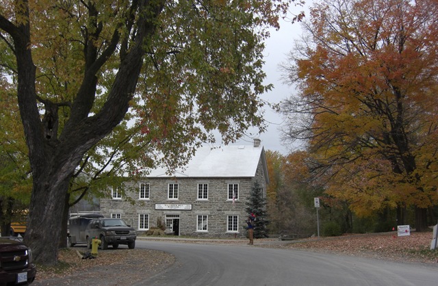 [manotick mill from mill street[3].jpg]