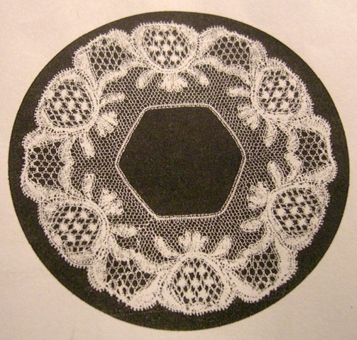 [lacewaterlilyhexagon4.jpg]