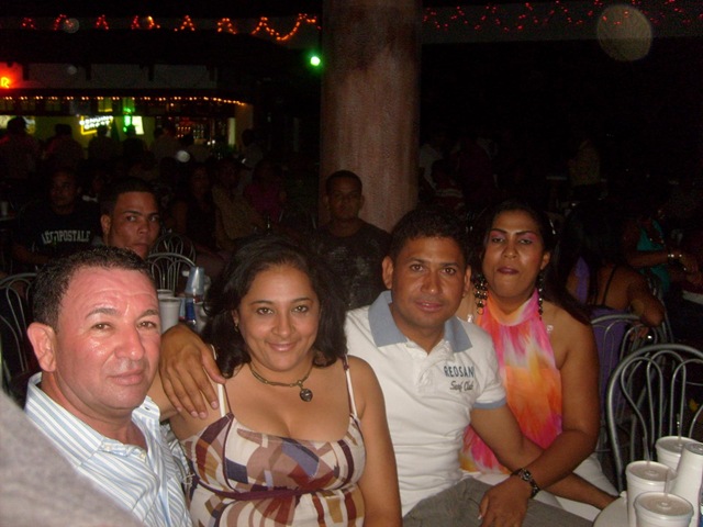 [fiesta 055[2].jpg]