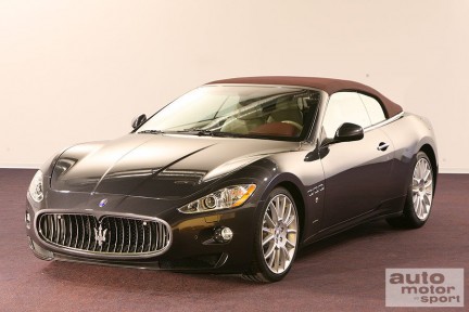 Maserati+grancabrio+2011